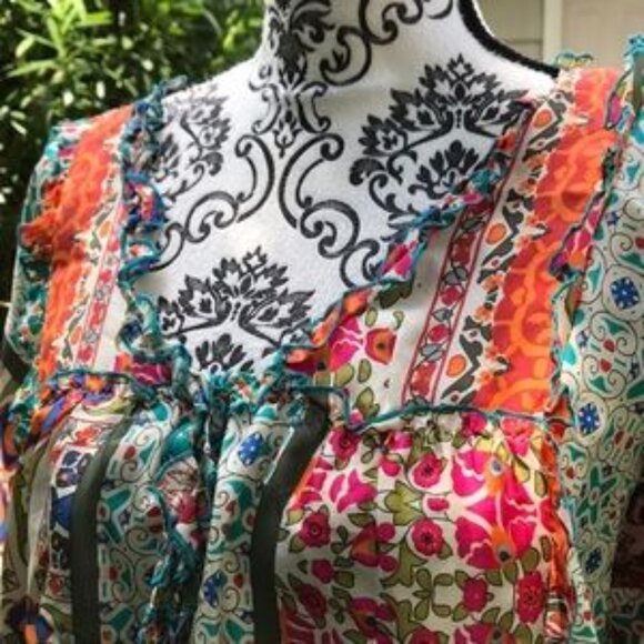 Johnny Was Silk Patterned Blouse - Picture 3 of 9